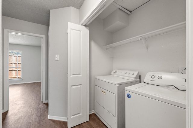 3328 Green Ridge Street 3330, Fort Worth, TX 76133