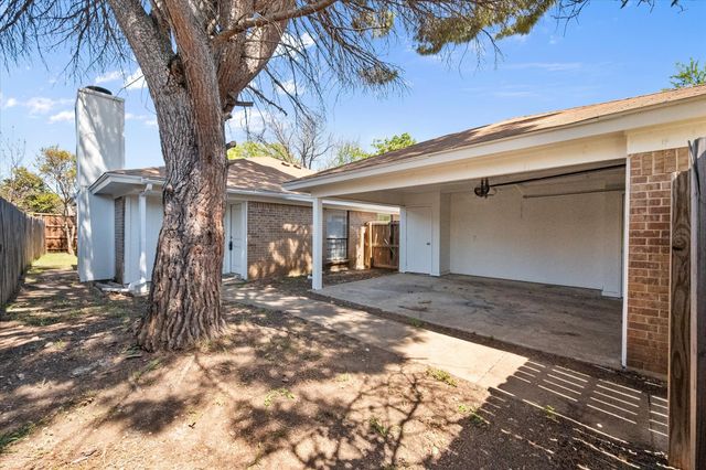 3328 Green Ridge Street 3330, Fort Worth, TX 76133