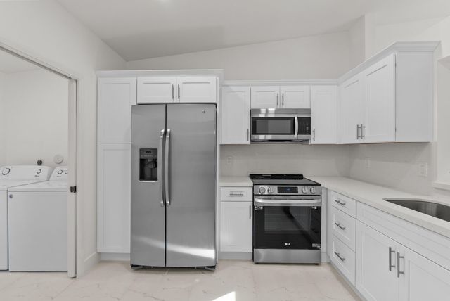 8273 Springtree Road, Boca Raton, FL 33496