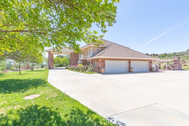 37028 De Portola Road, Temecula, CA 92592