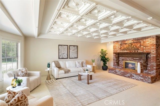 37028 De Portola Road, Temecula, CA 92592