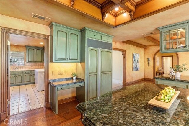 37028 De Portola Road, Temecula, CA 92592