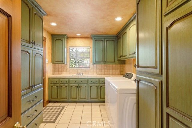 37028 De Portola Road, Temecula, CA 92592