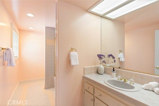 37028 De Portola Road, Temecula, CA 92592