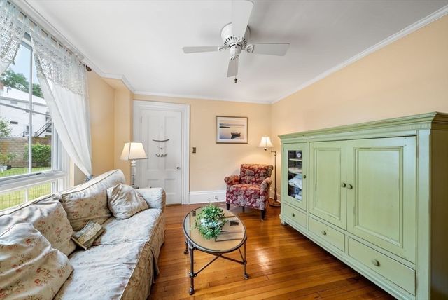 17 Myrtle, Boston, MA 02130