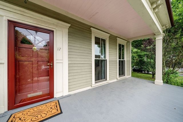 17 Myrtle, Boston, MA 02130