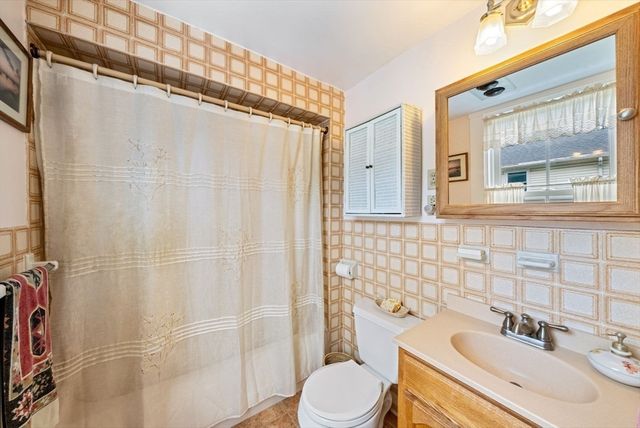 17 Myrtle, Boston, MA 02130