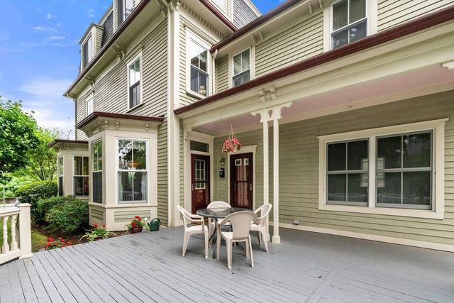 17 Myrtle, Boston, MA 02130