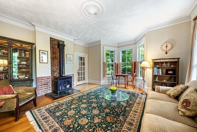 17 Myrtle, Boston, MA 02130