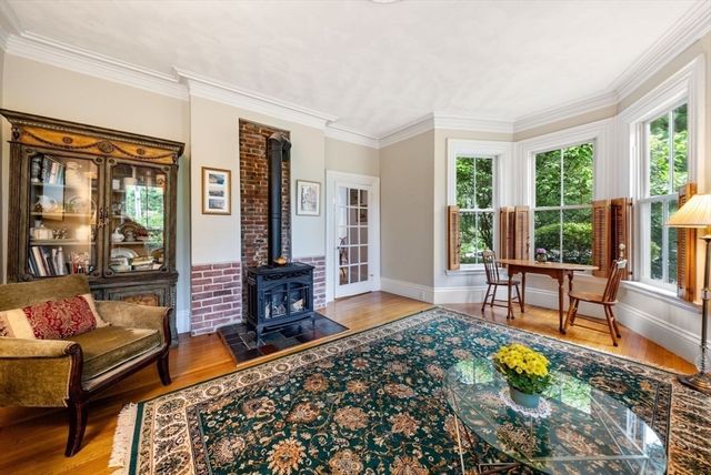 17 Myrtle, Boston, MA 02130