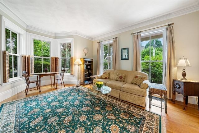 17 Myrtle, Boston, MA 02130