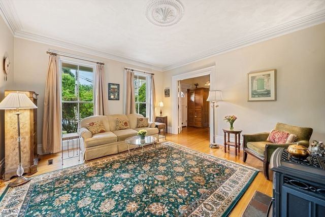 17 Myrtle, Boston, MA 02130