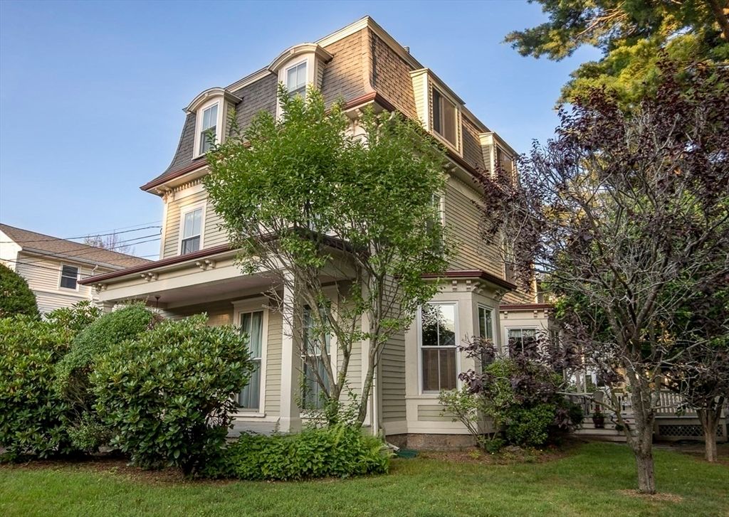 17 Myrtle, Boston, MA 02130