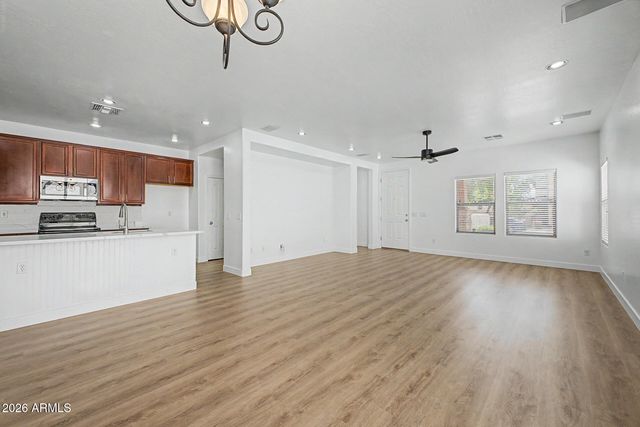 3837 E KENT Avenue, Gilbert, AZ 85296
