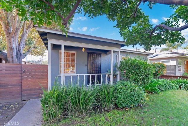 3989 Coolidge, Los Angeles, CA 90066