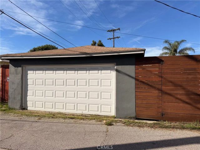 3989 Coolidge, Los Angeles, CA 90066