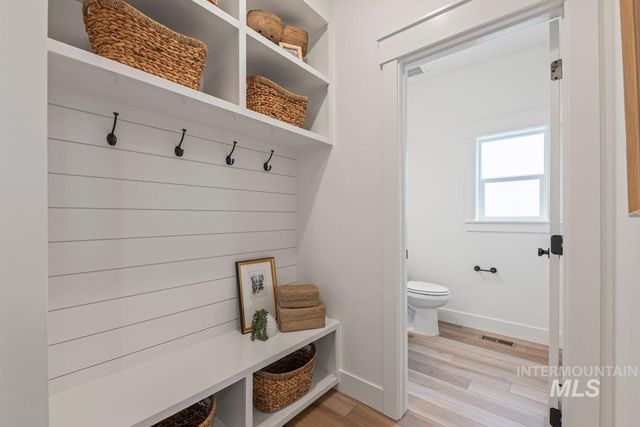 2460 S Cordillera Way, Nampa, ID 83686