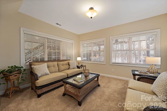 4685 Eagle Pointe Court, Denver, NC 28037