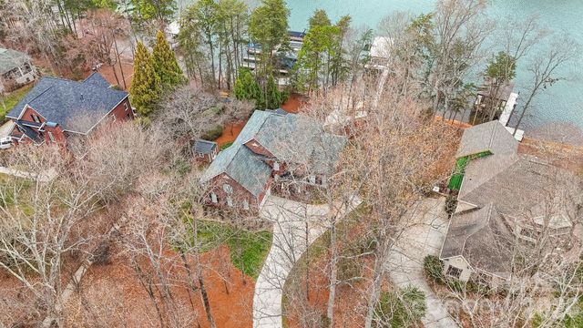 4685 Eagle Pointe Court, Denver, NC 28037