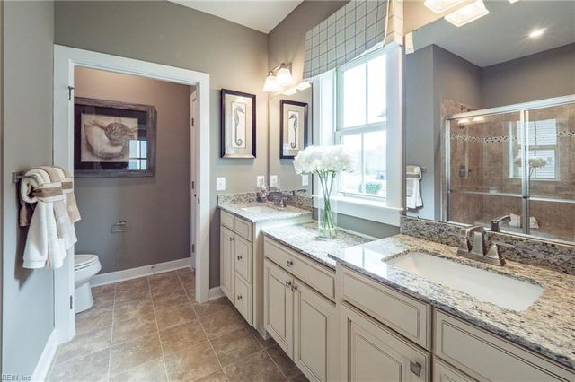 2213 Mainsail DR, Carrollton, VA 23314