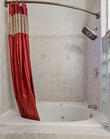 155 ESCALANTE Drive, Socorro, TX 79927