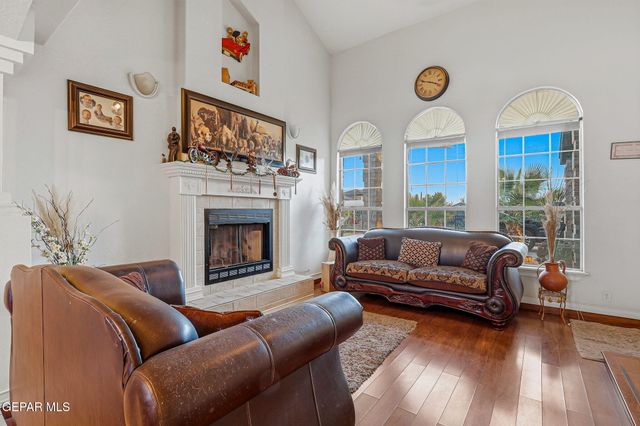 155 ESCALANTE Drive, Socorro, TX 79927