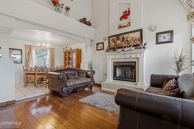 155 ESCALANTE Drive, Socorro, TX 79927