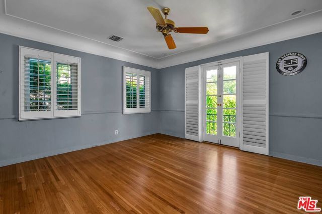 325 EL CAMINO Drive, Beverly Hills, CA 90212