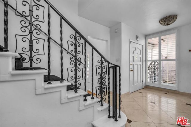 325 EL CAMINO Drive, Beverly Hills, CA 90212