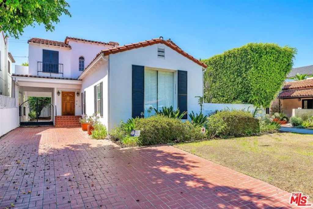 325 EL CAMINO Drive, Beverly Hills, CA 90212