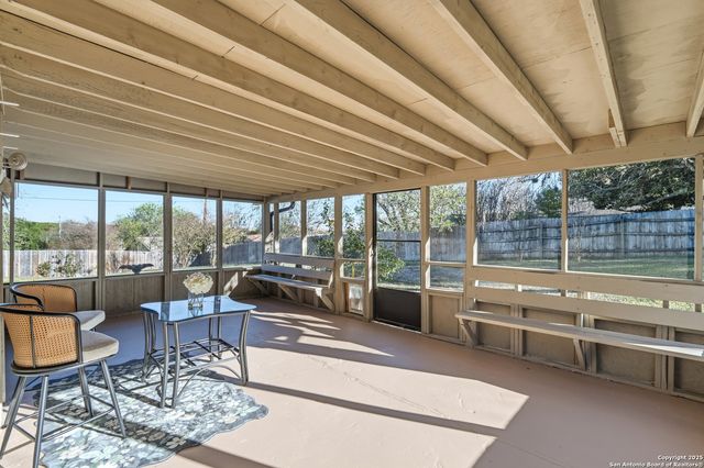 12004 Prairie Oak, Live Oak, TX 78233