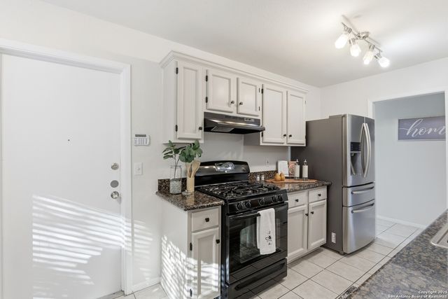 12004 Prairie Oak, Live Oak, TX 78233