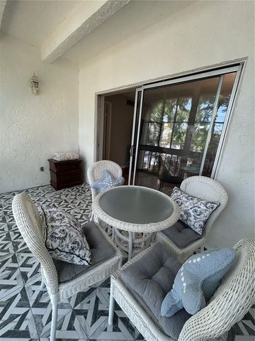 11485 OAKHURST ROAD 200-307, Largo, FL 33774