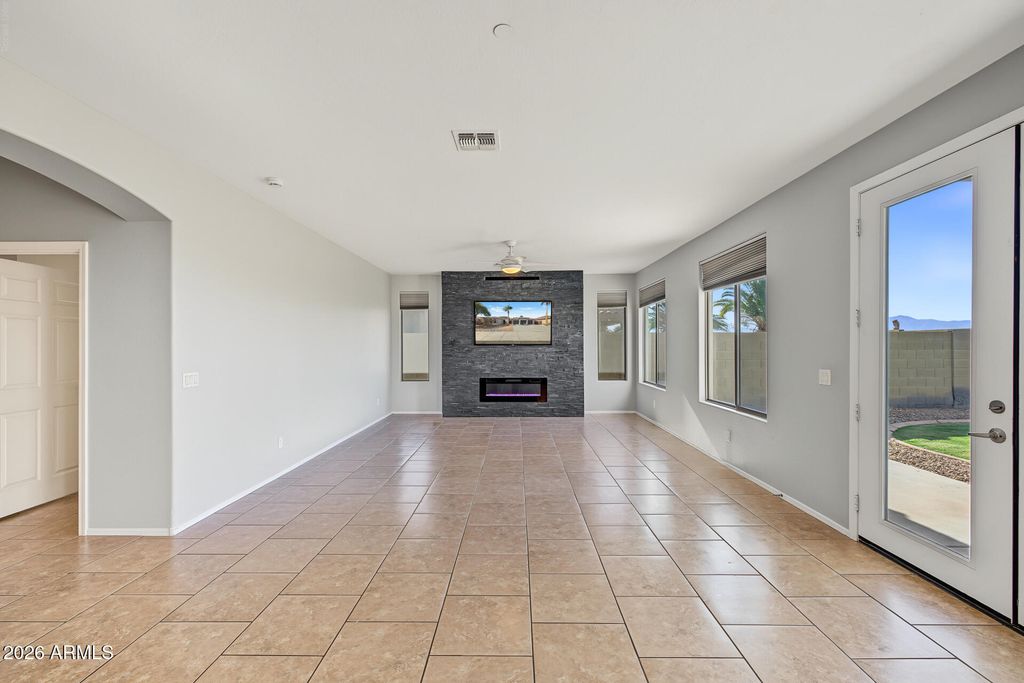 15250 W PIERSON Street, Goodyear, AZ 85395 — photo 4