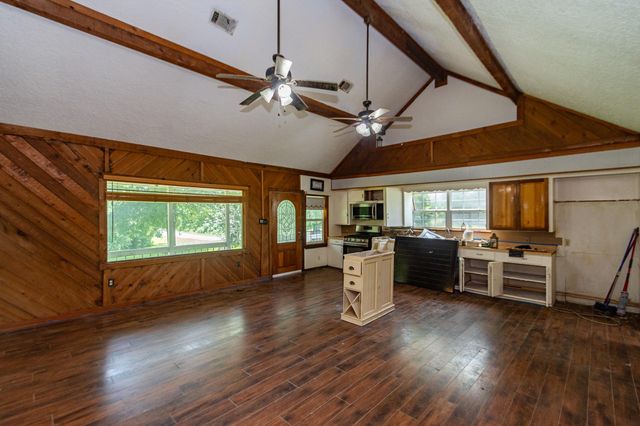 7807 N Fm 565 Road, Baytown, TX 77523