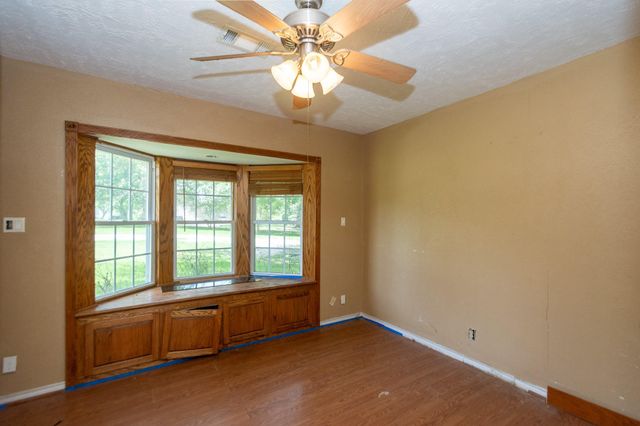 7807 N Fm 565 Road, Baytown, TX 77523