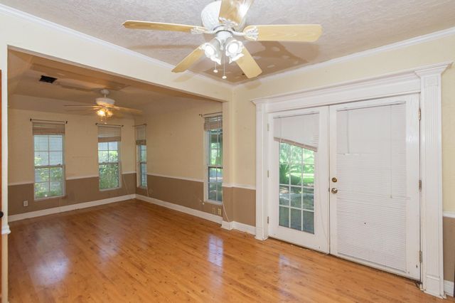 7807 N Fm 565 Road, Baytown, TX 77523