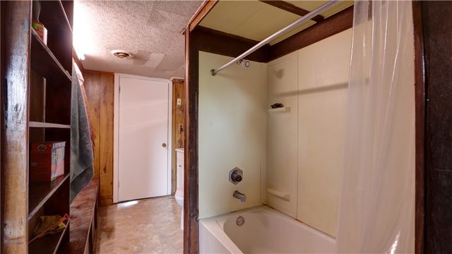 53 Lewis Street, Geneva City, NY 14456