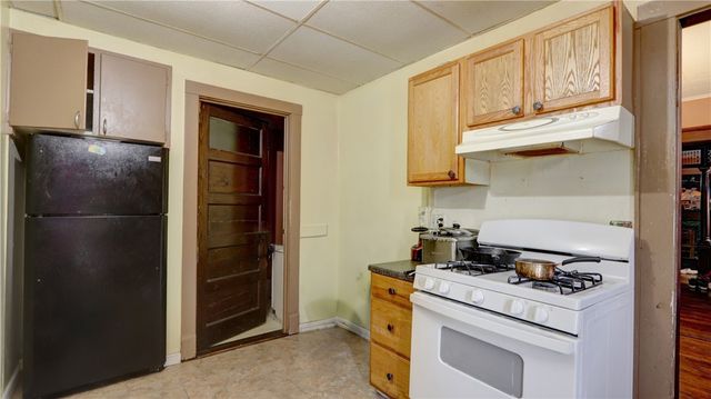 53 Lewis Street, Geneva City, NY 14456