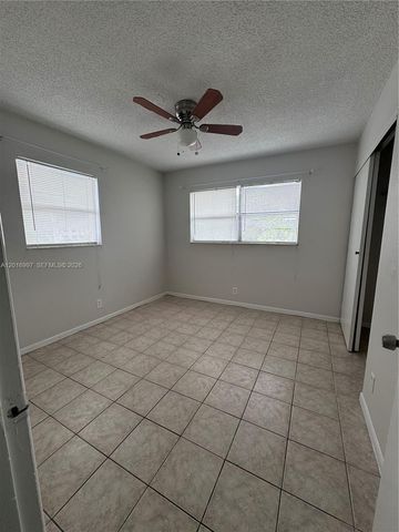 410 SE 2nd Avenue 21, Deerfield Beach, FL 33441