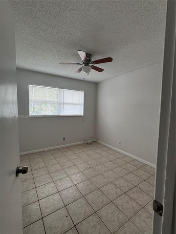 410 SE 2nd Avenue 21, Deerfield Beach, FL 33441