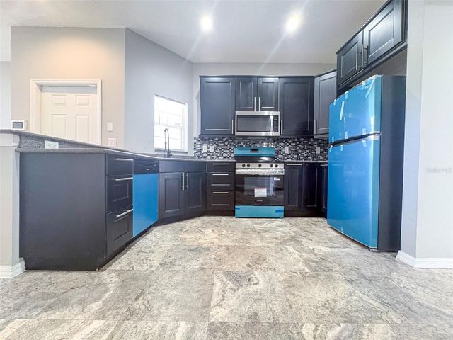 12837 KINGS CROSSING DRIVE, Gibsonton, FL 33534