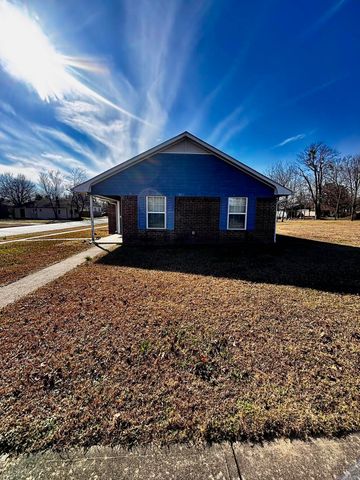 801 Hickory, Mena, AR 71953