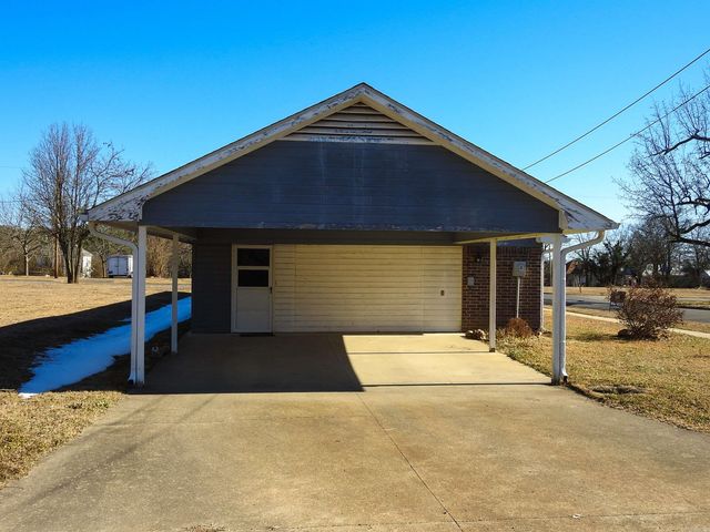 801 Hickory, Mena, AR 71953