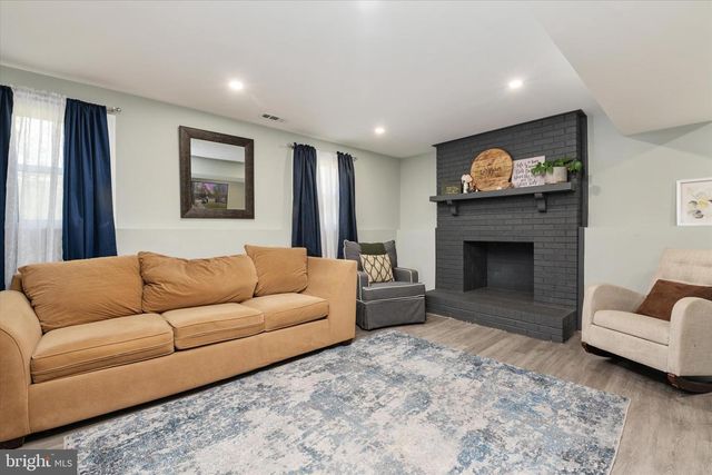 3023 HUNTINGTON CIR, Waldorf, MD 20602