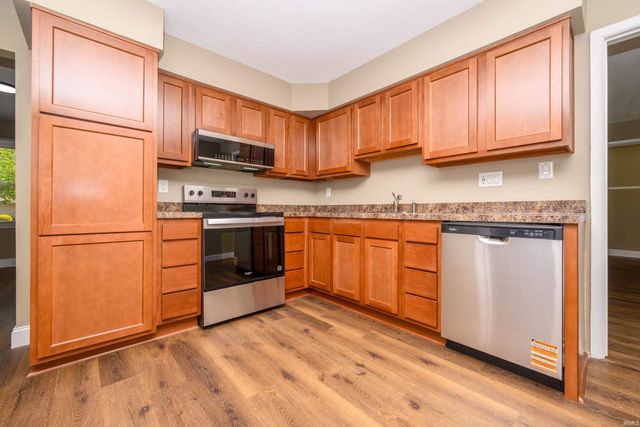 4115 N Ball Avenue, Muncie, IN 47304