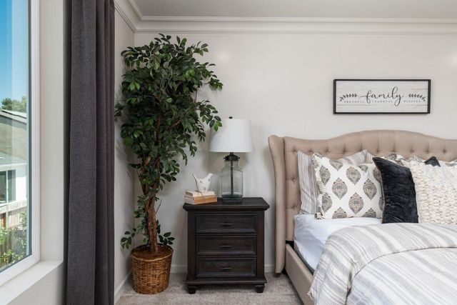 6778 E Oslin Avenue, Fresno, CA 93727