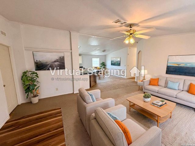 254 Kens Rd, Lakehills, TX 78063