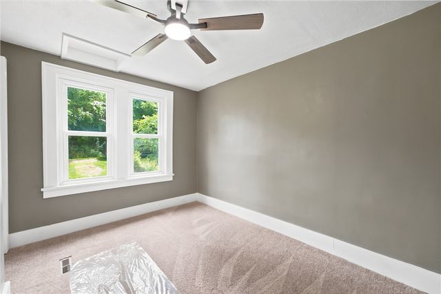 905 Rebecca, Port Vue, PA 15133