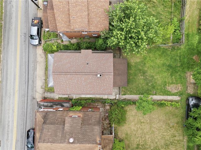 905 Rebecca, Port Vue, PA 15133